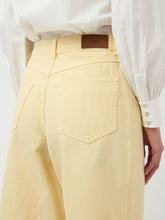 YASSUN HW BERMUDA DENIM SHORTS S. - FEST