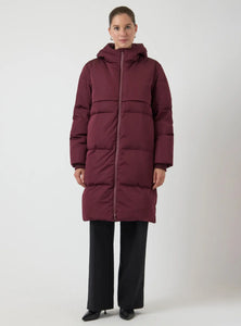 MILLAS DOWN COAT - YAS