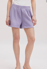 Sasha shorts lila