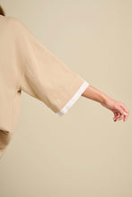 Travel teeshirt beige - March23