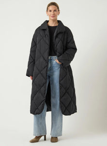 SELURA LONG PADDED COAT - YAS