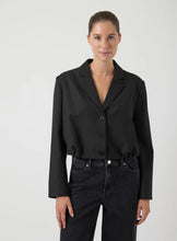 JERA SHORT BLAZER - YAS