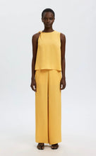 Slflaura trim top - 2 colours - Selected