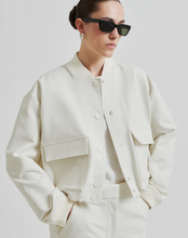LUI NEW BOMBER - SECOND FEMALE