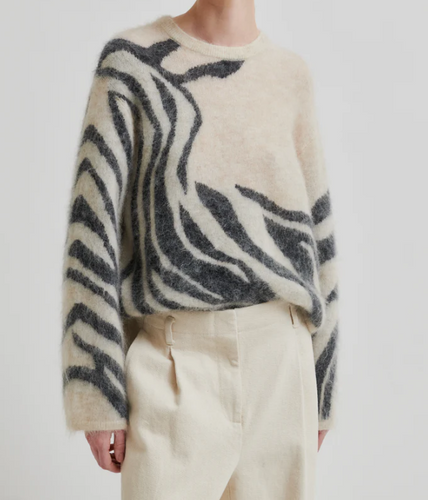 ZARAH KNIT O-NECK -SECOND FEMALE