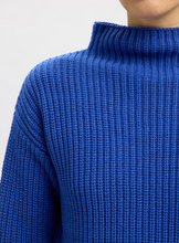 SELMA KNIT - SELECTED