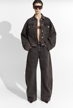 BROWN BARREL DENIM