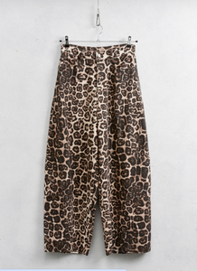 LEOPARD BARREL TROUSERS