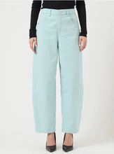 YASLUA BARRELJEANS TURQUOISE - YAS