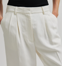 Lino shorts - Second Female
