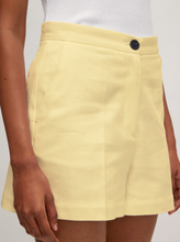 Vincenza shorts light yellow