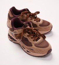 Nala sneaker - March23