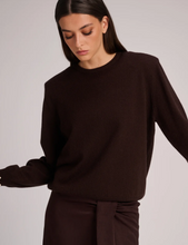 Berlin pull chocolat - March23