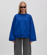 ETTA SWEATER - EDITED